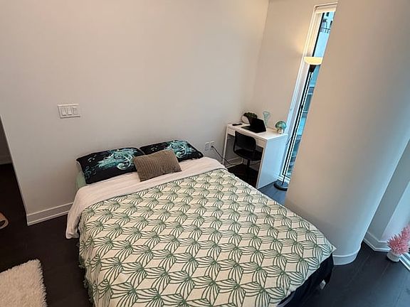 2nd image of 121 Saint Patrick St #620