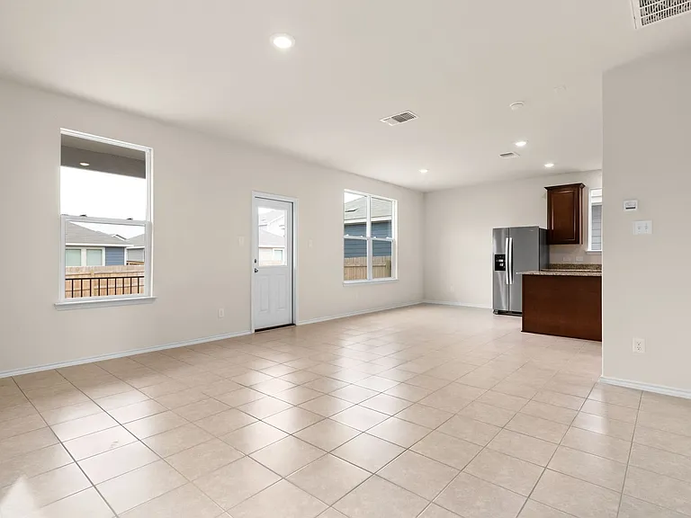 169 Katie Elder Dr — Photo 3