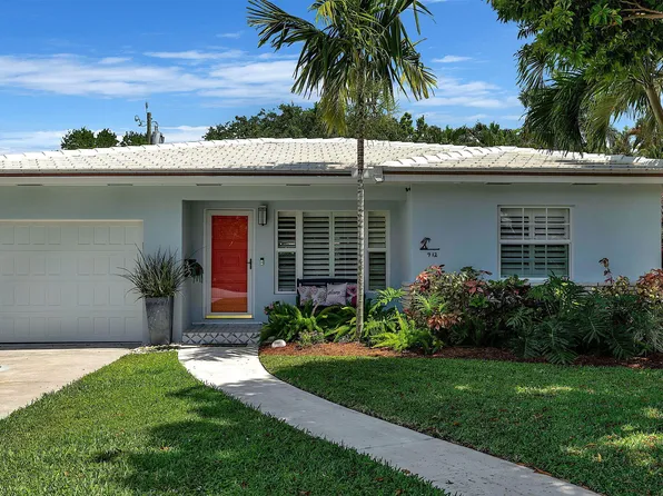 912 N Lakeside Drive, Lake Worth Beach, FL 33460