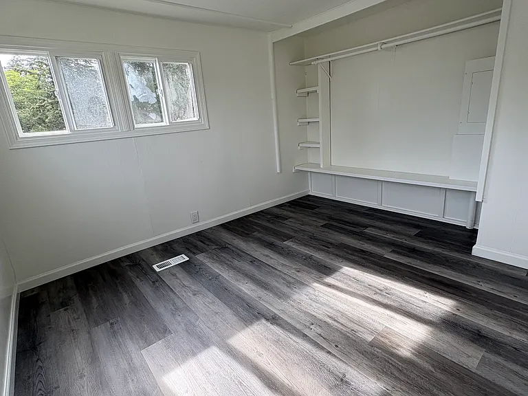 2997 N Heller Rd #5 — Photo 9