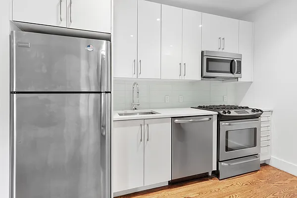 Rented by Compass | media 3