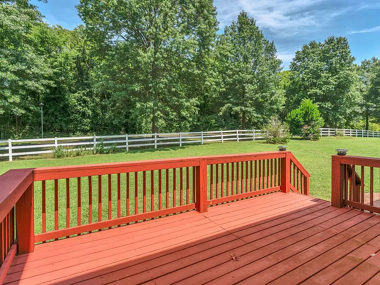 1520 Stokley Ln — Photo 21
