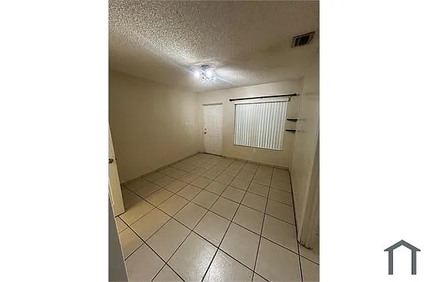 Building Photo - 7742 NW 2nd Ave #S