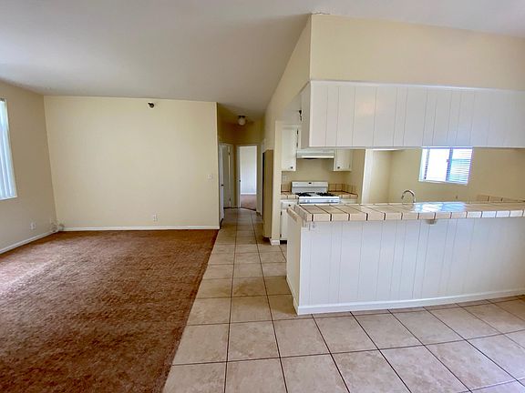 5th image of 4430 W 140th St #5
