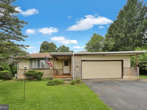 62 Ohlinger Rd, Shoemakersville, PA 19555