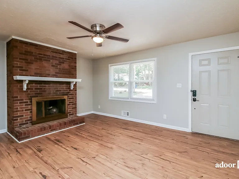 180 Old Mill Way SW — Photo 4