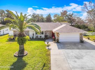 905 Chickadee Dr, Port Orange, FL 32127