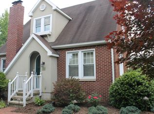 984 Grandview Rd, York, PA 17403