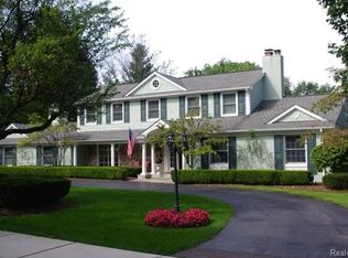 1173 Covington Rd, Bloomfield Hills, MI 48301