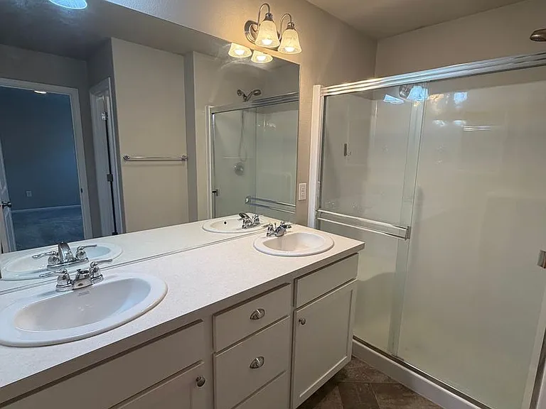 3560 Hoffman Hill Blvd — Photo 12