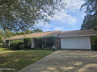 126 Reservation Dr, Gulfport, MS 39503