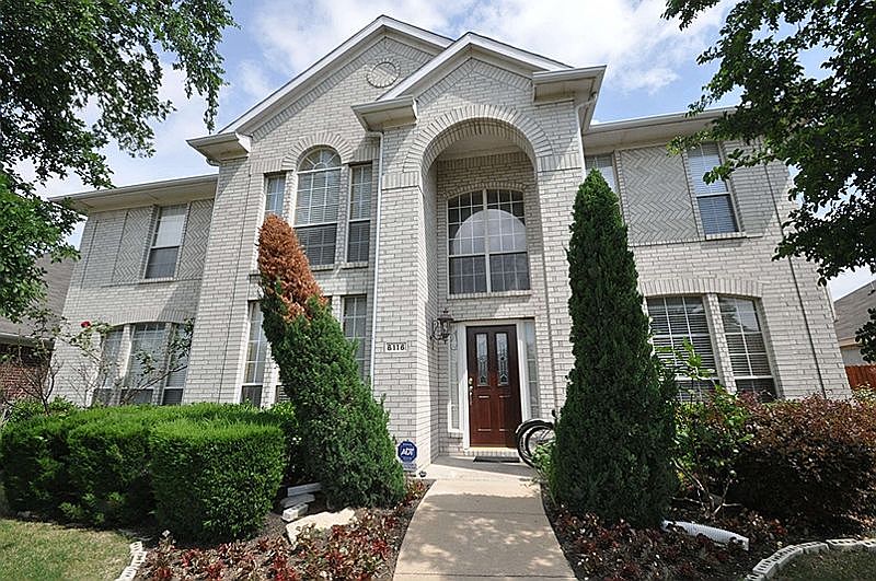 1st image of 6116 Vineyard Ln