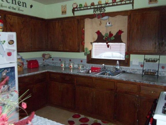 5th image of 2934 S Somers Ave #2936
