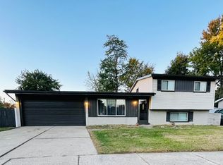 23460 Baske St, Taylor, MI 48180