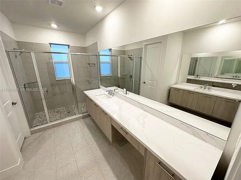 12209 SW 43rd St — Photo 17