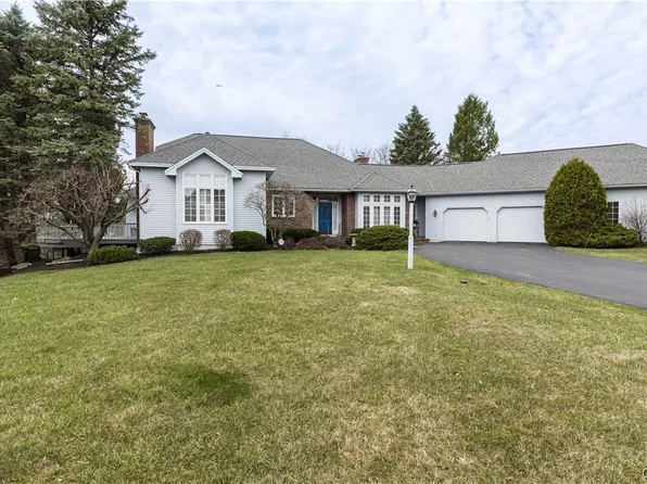 4653 Ring Necked Path, Manlius, NY 13104