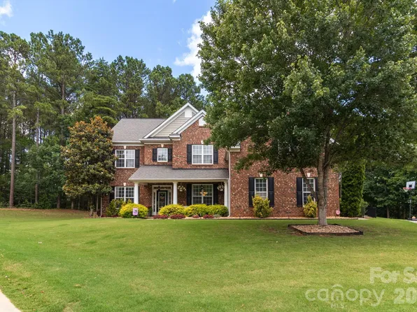 723 Cavendish Ln, Waxhaw, NC 28173