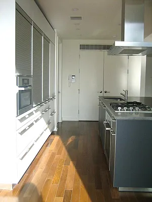 Rented by Sotheby's International Realty | media 15