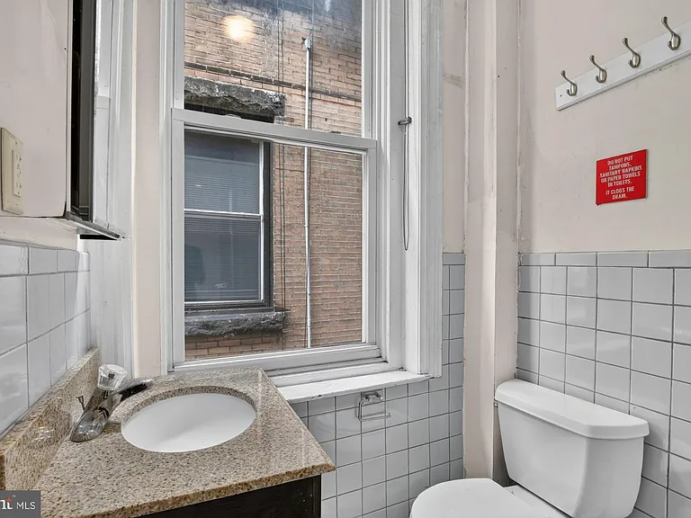4011 Pine St — Photo 20