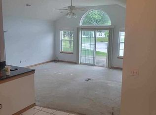 701 Coralberry Ln, Madison, OH 44057