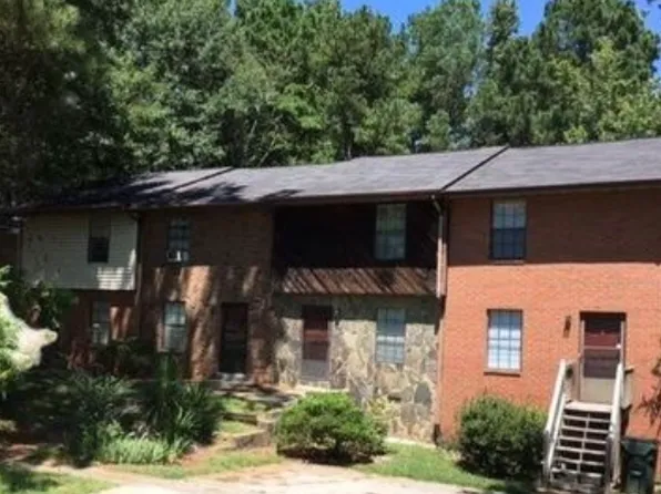 490 S Jeff Davis Dr APT C, Fayetteville, GA 30215
