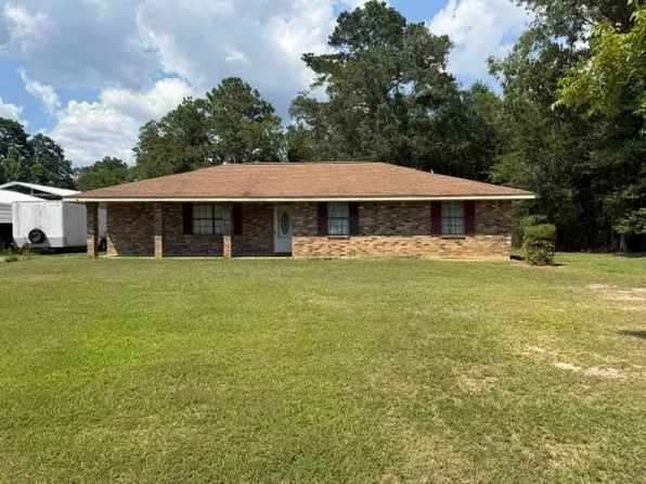 388 Ozona Rd, Picayune, MS 39466