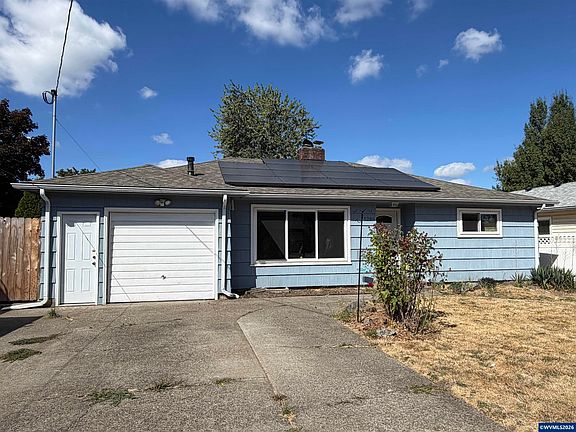 2nd image of 1285 30th Ave NE