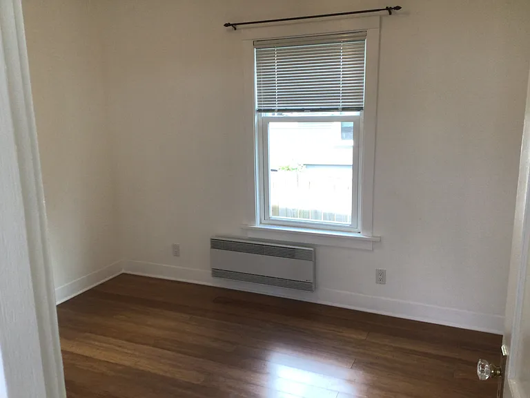 3928 Friday Ave — Photo 7