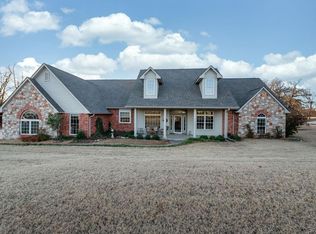 100 Brandon Dr, McLoud, OK 74851