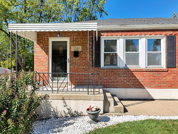 4th image of 2535 Rosegarden Dr