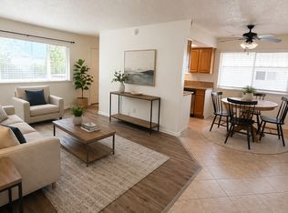 755 Carro Dr, Sacramento, CA 95825
