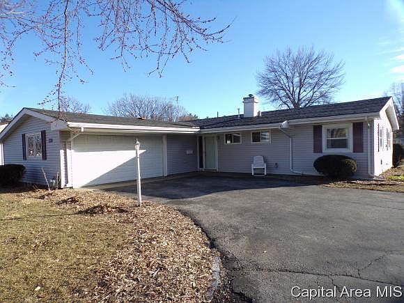 1st image of 236 Circle Dr