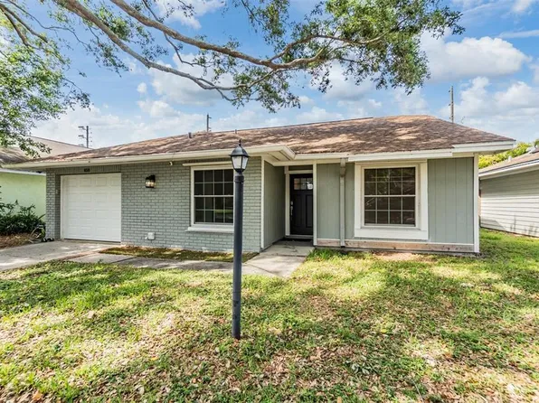856 Franklin Cir, Palm Harbor, FL 34683