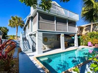 110 Hercules Dr, Fort Myers Beach, FL, 33931