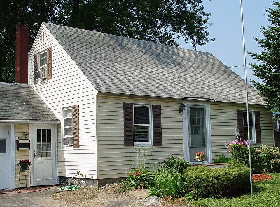 Well kept with vinyl siding and newer windows