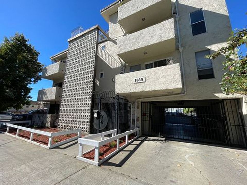 1st image of 1835 28th Ave #T303