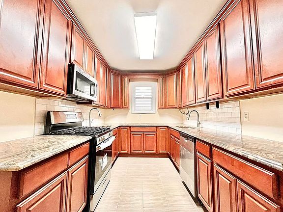 4th image of 3511 Avenue D #1C