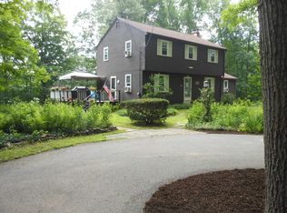 22 Wheeler St, Pepperell, MA 01463