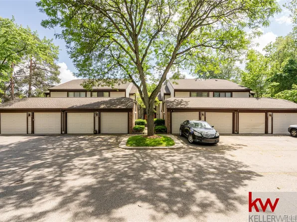 24327 Evergreen Rd, Southfield, MI 48075