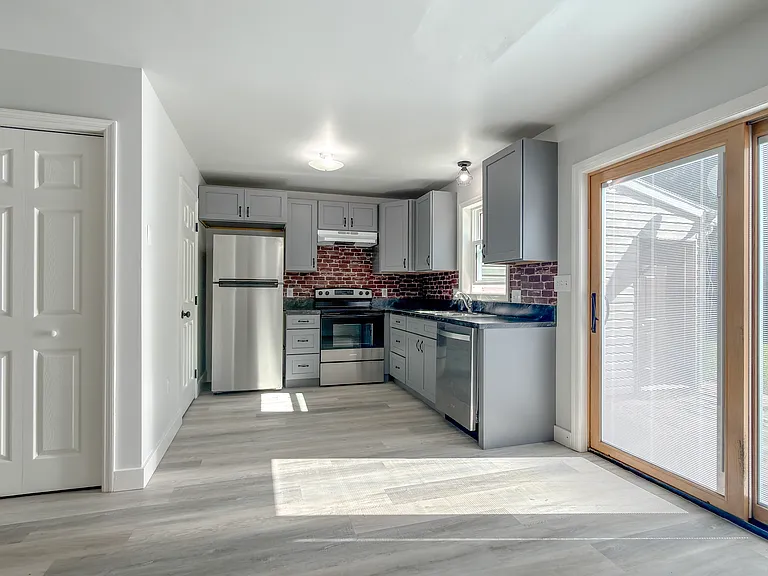 17 Pheasant Ln — Photo 9
