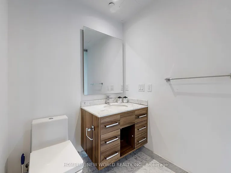 488 University Ave #4501 — Photo 22