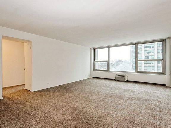 2nd image of 3600 N Lake Shore Dr APT 315
