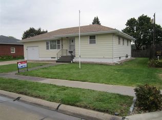 3912 21st St, Columbus, NE 68601