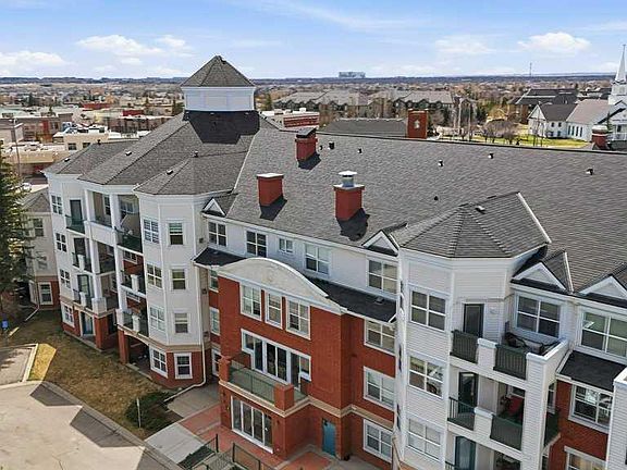 4th image of 78 N Prestwick Gdns SE #311