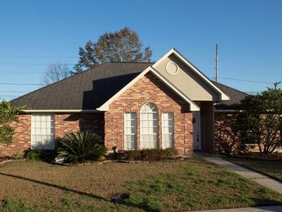 2280 Country Club Dr, La Place, LA, 70068