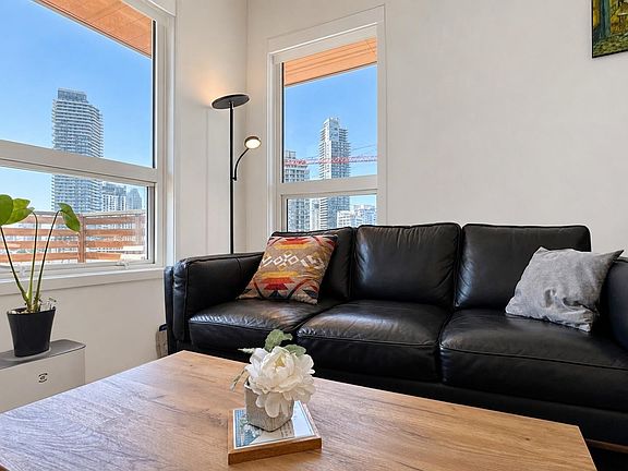 4th image of 648 Lea Ave #603