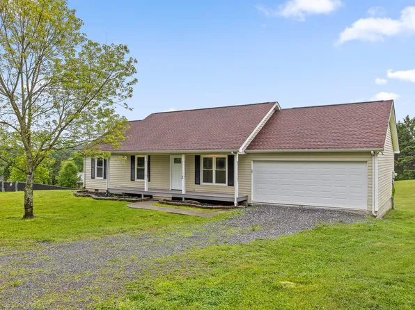 2959 Dogwood Valley Rd, Tunnel Hill, GA 30755