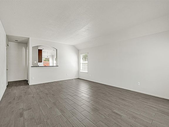 5th image of 12943 Palm Leaf Ct