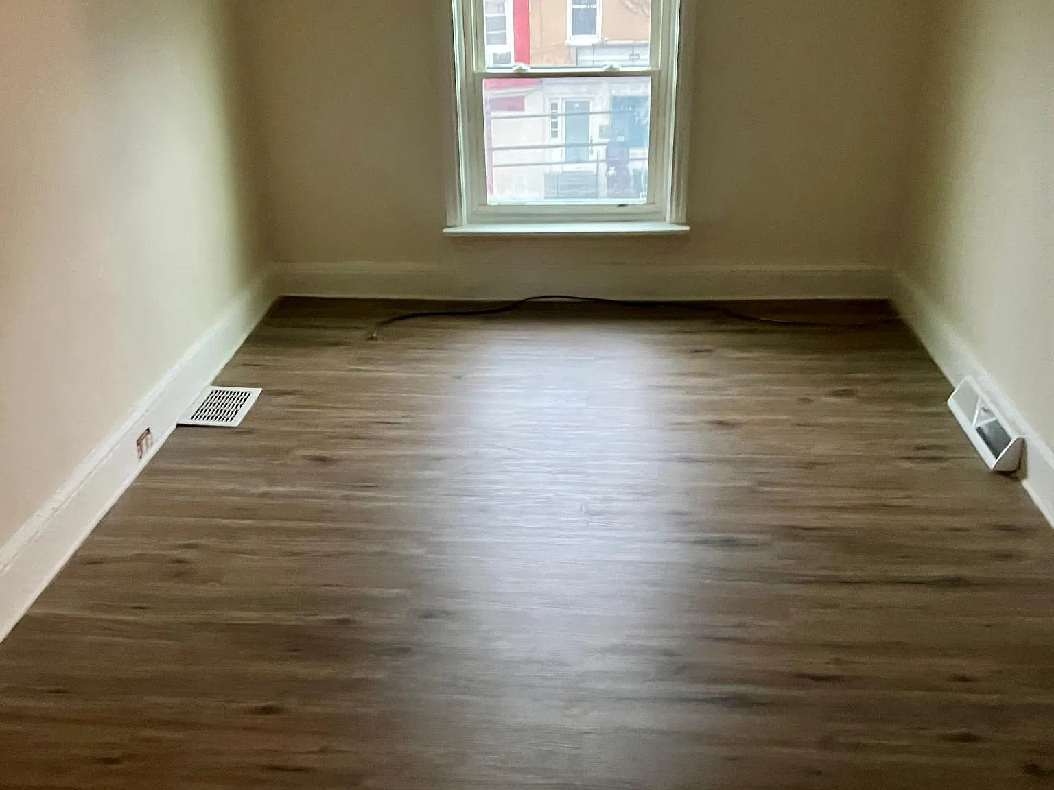 2 bed, 1000 sqft, $1,150 — Photo 4