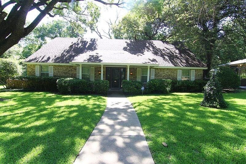 1st image of 3312 Kiest Forest Dr